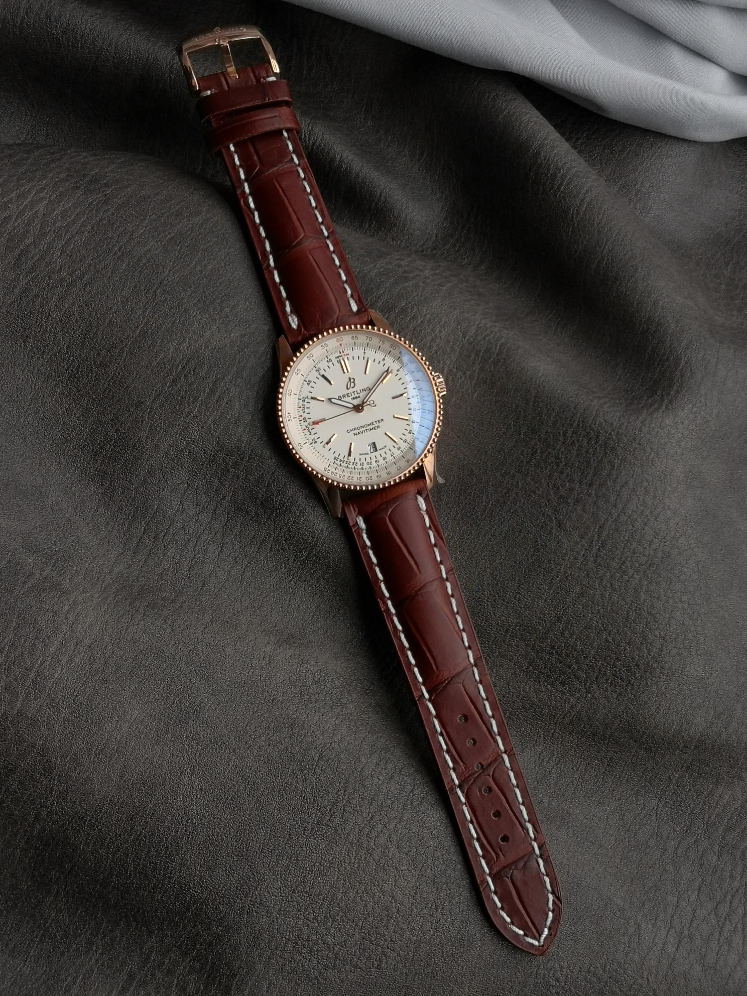 V7/브라이틀링 네비타이머 1 41MM