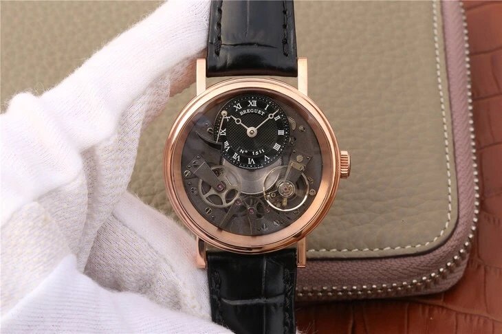 SF/브레게 라 트레디션 메뉴얼 윈드 스틸 Breguet 7057BB/11/9W6 40mm