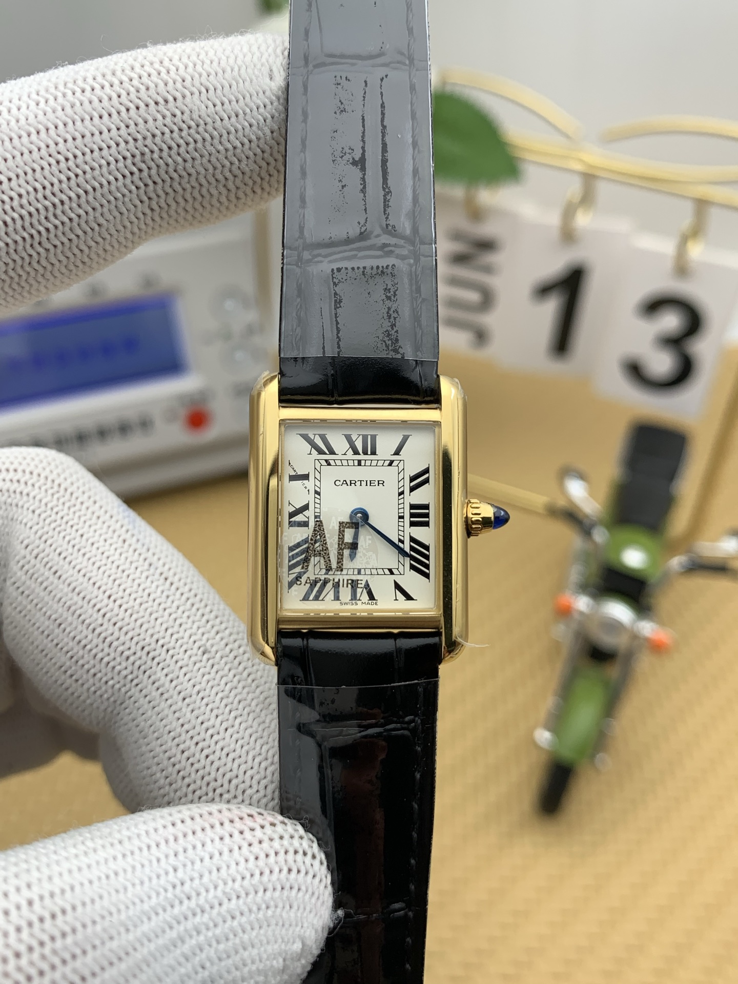 AF/까르띠에 탱크 Tank Must Small