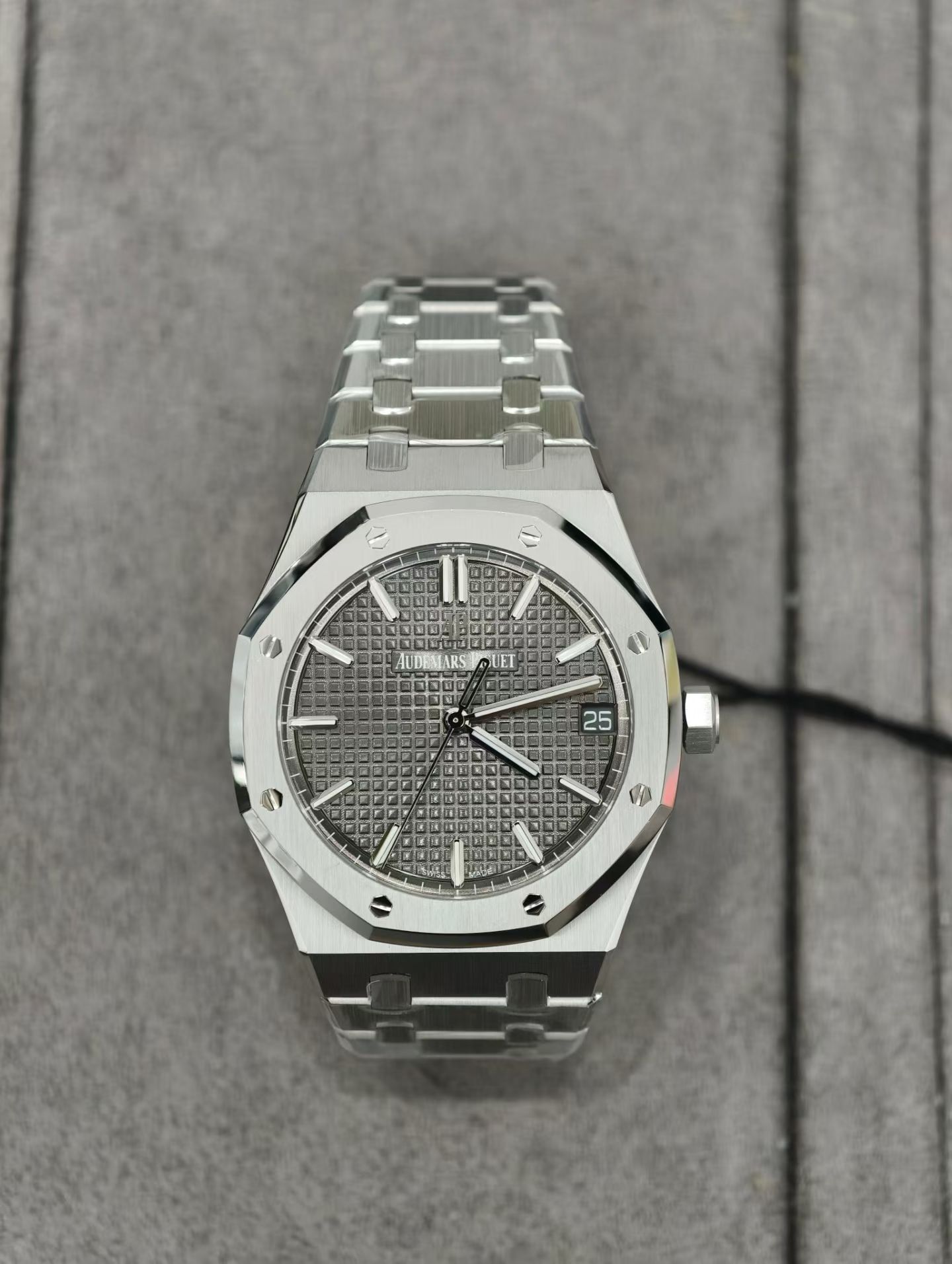 ZF/오데마 피게 로얄오크 41mm 15500 V4 프리스프렁